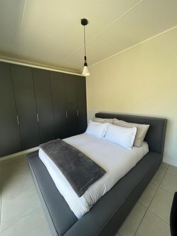 To Let 1 Bedroom Property for Rent in The Huntsman Western Cape